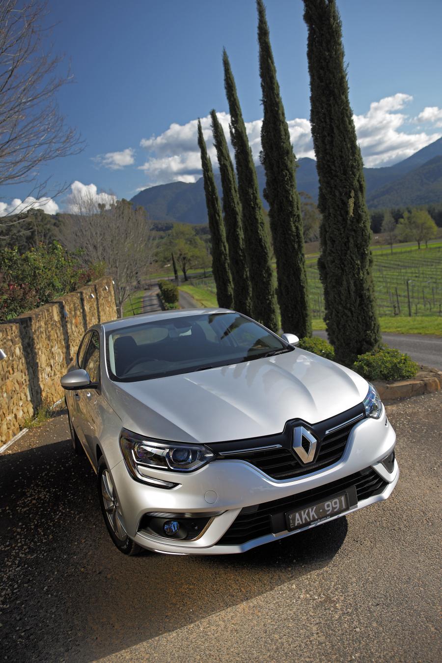  Renault Megane 2016 года  (AU) (фото 6 из 15)